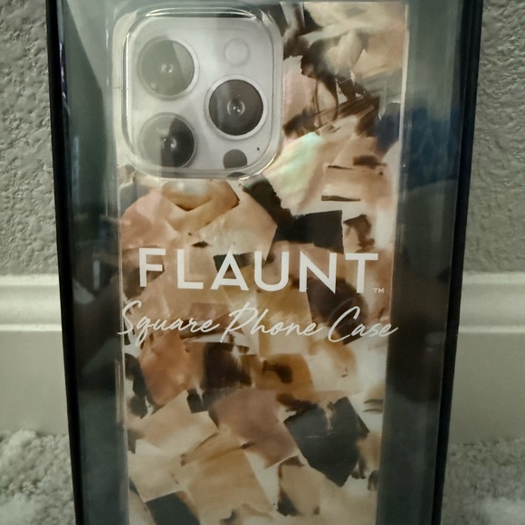 Flaunt SQUARE® Brown Abalone Shell iPhone Case - Picture 1 of 7